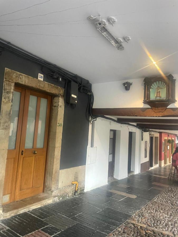 La Santina Y Su Jardin Lägenhet Avilés Exteriör bild