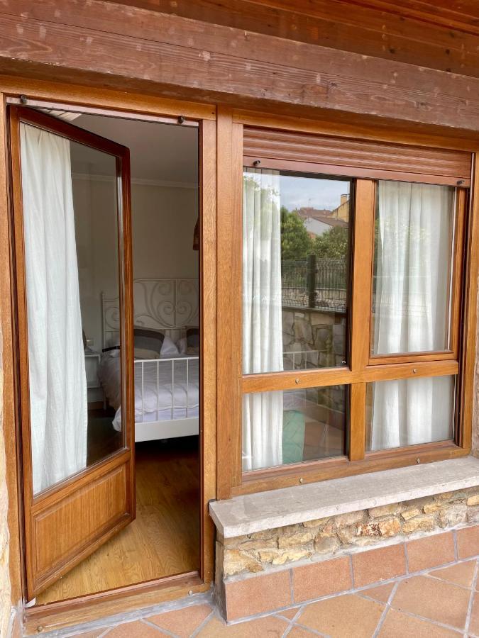 La Santina Y Su Jardin Lägenhet Avilés Exteriör bild